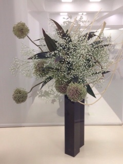 2015�N���l�ؓ����� �ԓW